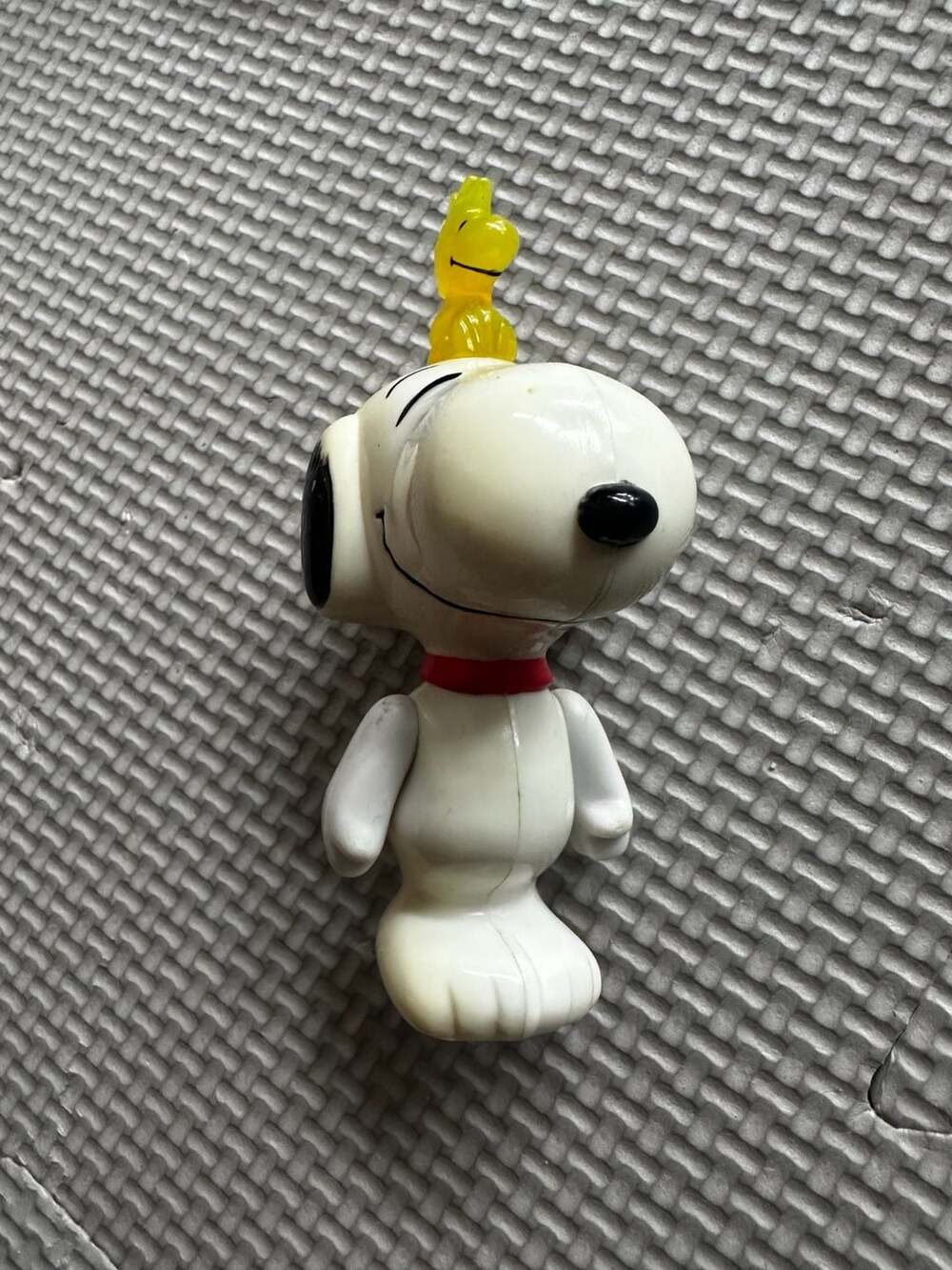 Vintage Peanuts Snoopy with Woodstock on Head Plastic Toy Figure UFS 2007